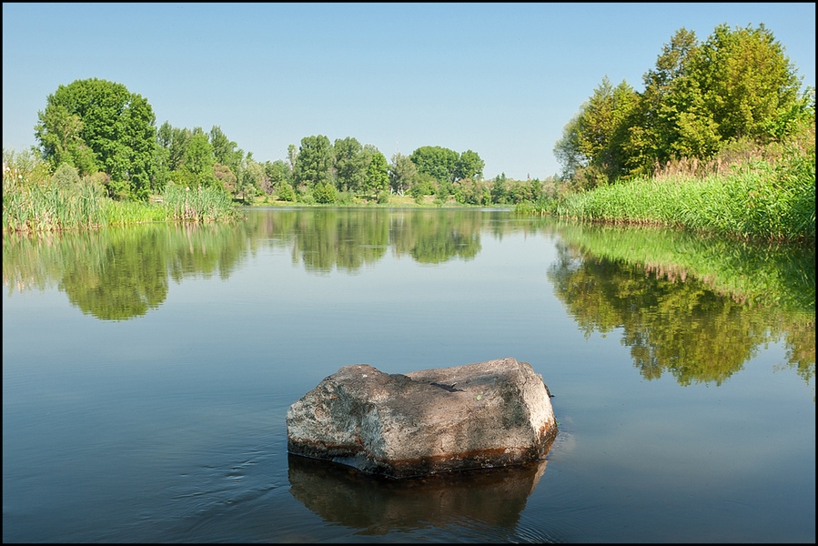 Вода камень точит.