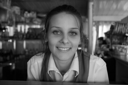 Я так устала,но вам я улыбнусь...