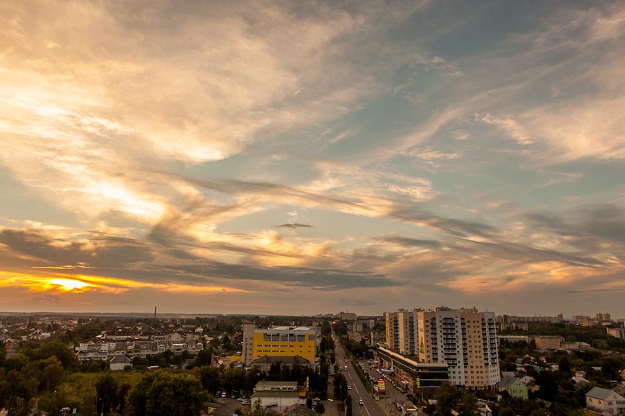 Закат над городом