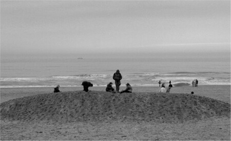 Игры на берегу