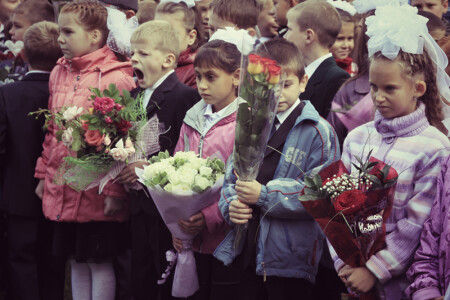 "Снова в школу"