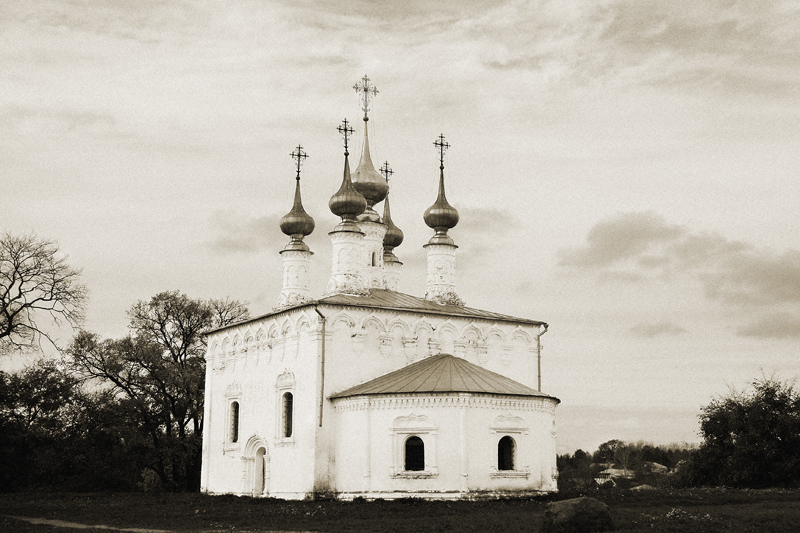 церковь в Суздале