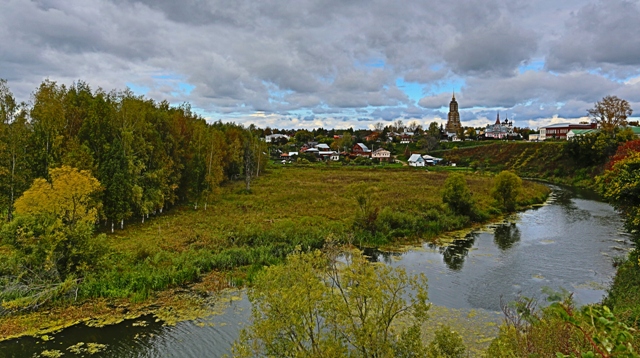 Осенний г. Суздаль