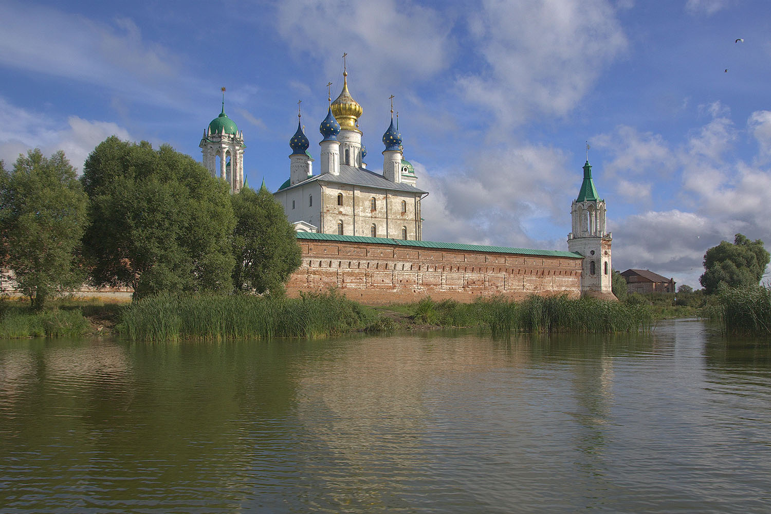 Яковлевский монастырь