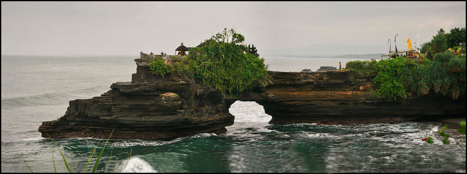 Pura Batu Bolong