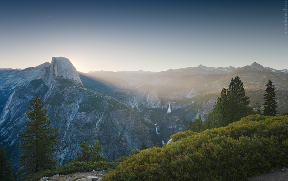 Sunrise on Glacier Point