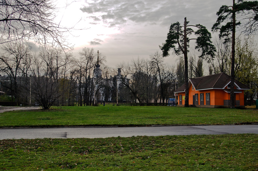 Пейзаж ВВЦ. Поздняя осень.