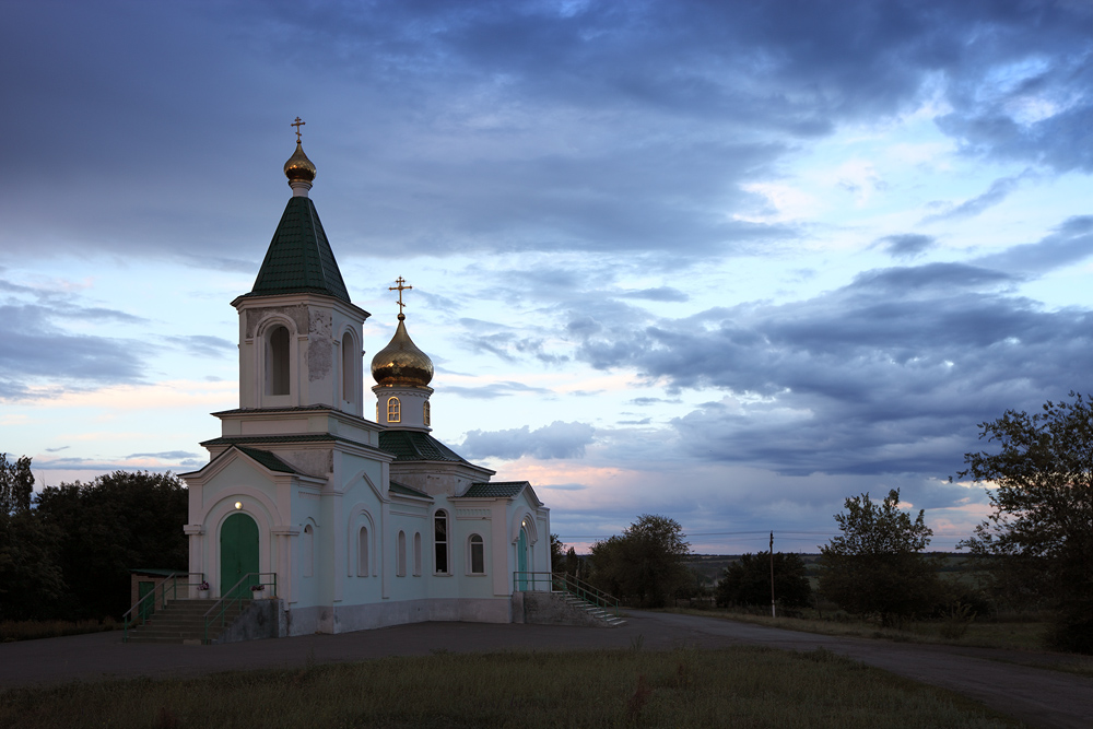 Церковь в Ягодинке