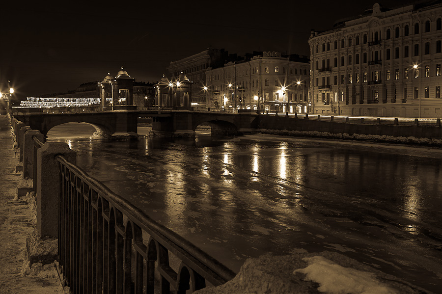 Фонтанка. Мост Ломоносова.