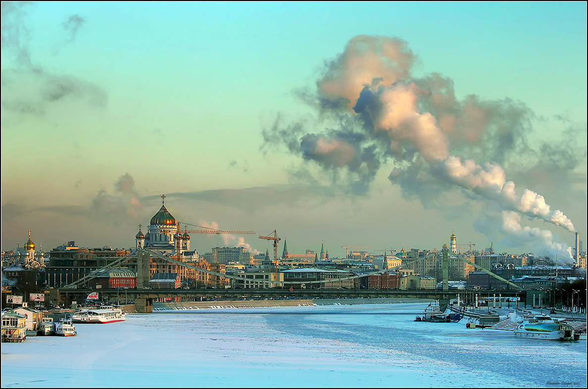 Три Москвы морозным утром накануне Конца Света