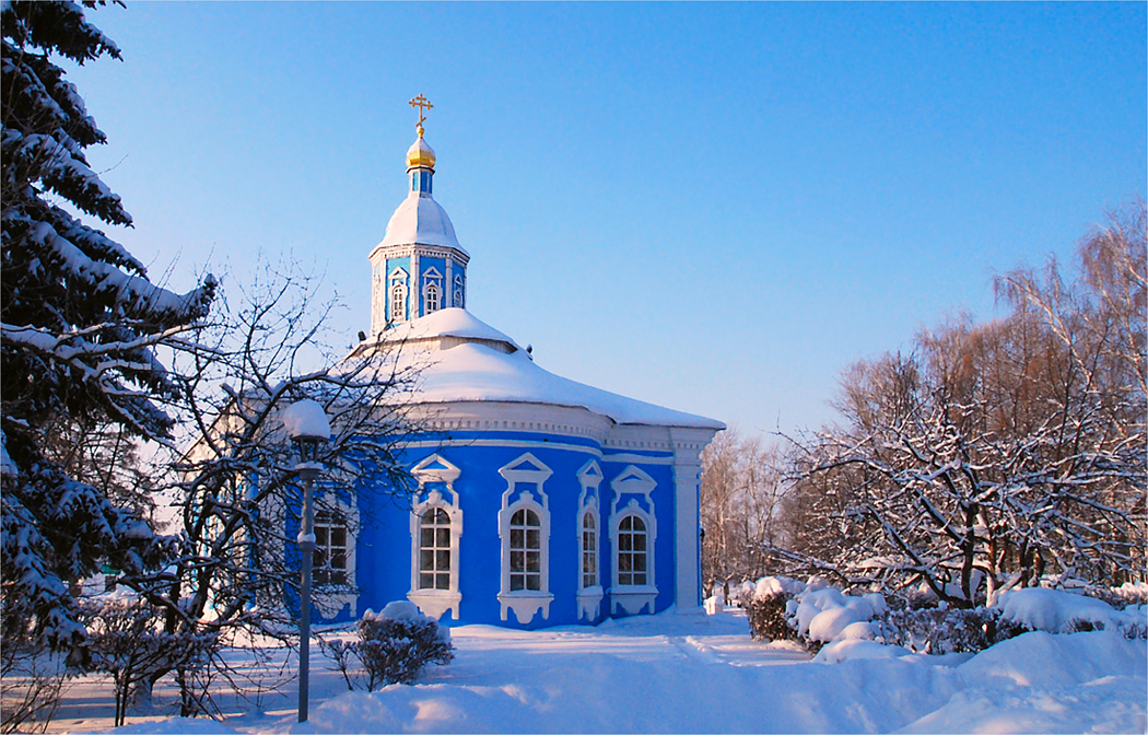 Синяя церковь, зимний вид.