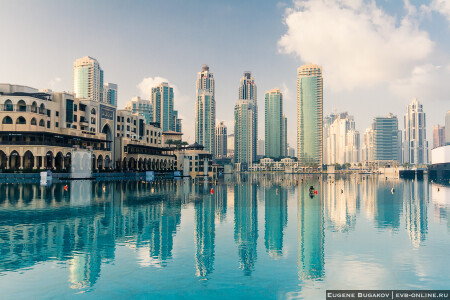 Sparkling morning in Dubai