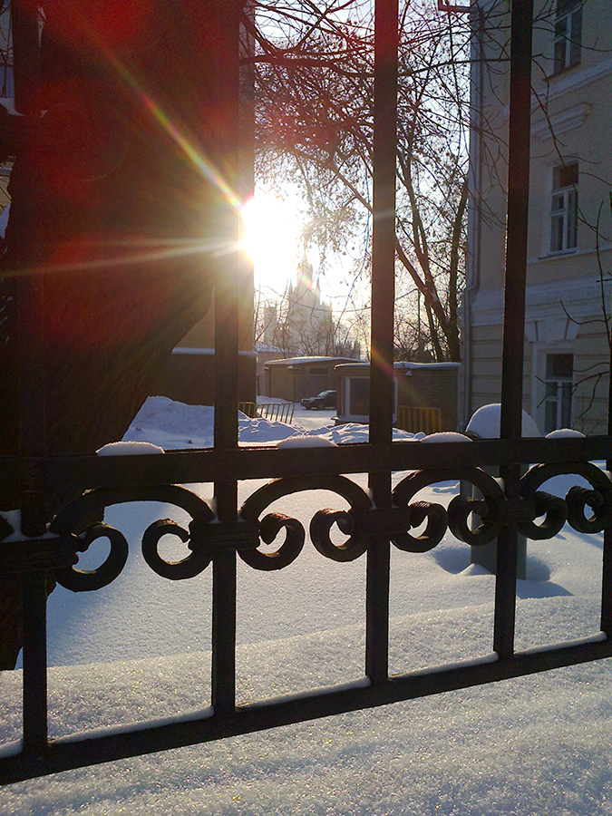 Москва под снегом сегодня