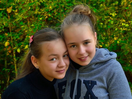 Подруги