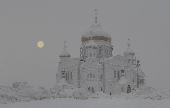 храм Белогорского мрнастыря