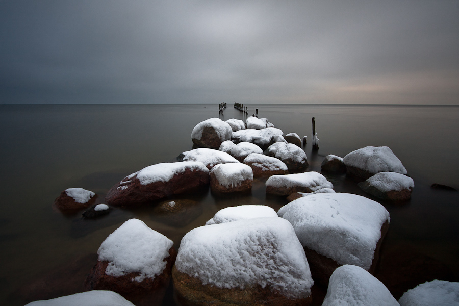 White pier