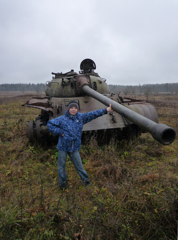 Одной левой!