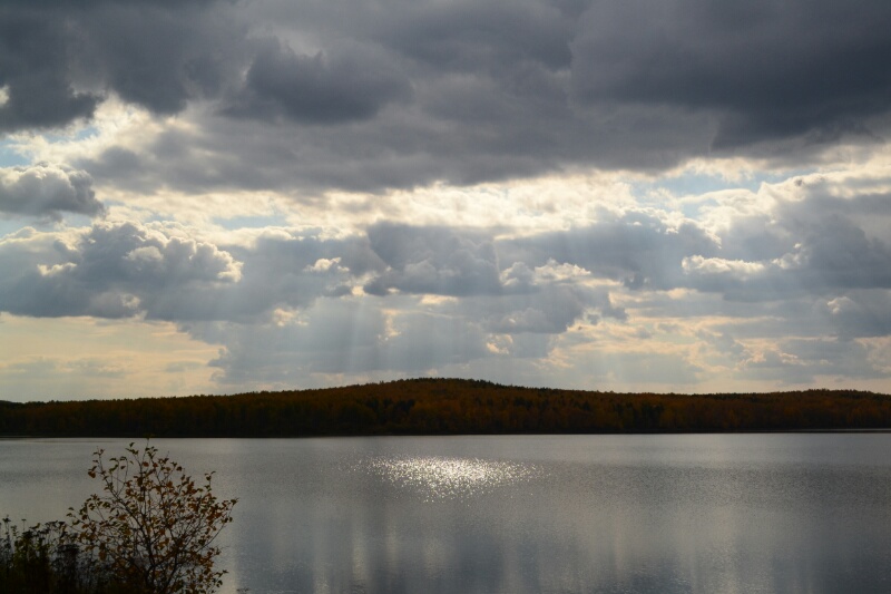 Луч света...