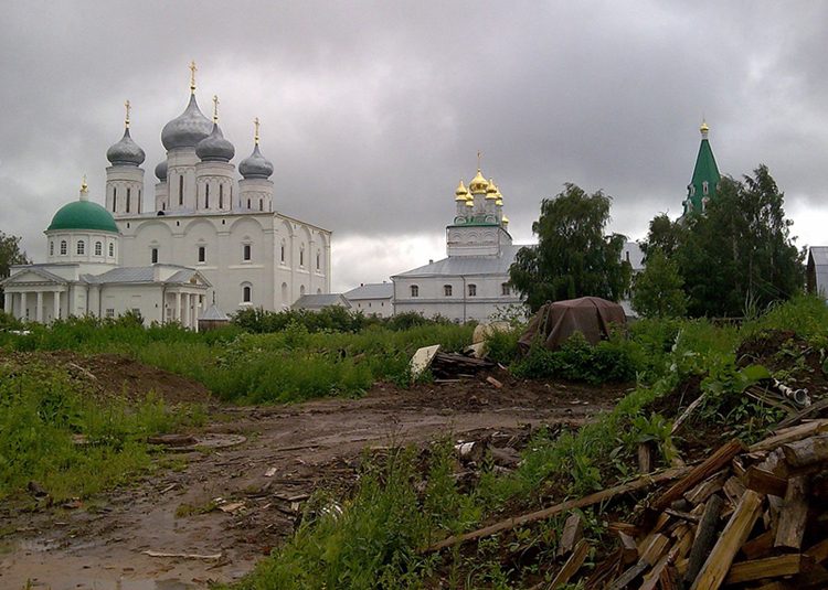 Макарьевский монастырь (на задворках)