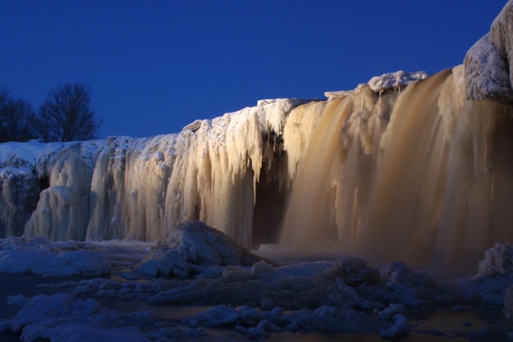 Водопад Jagala