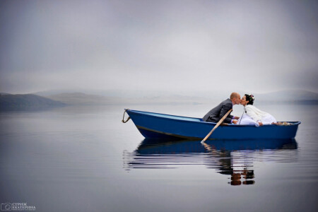 Двое в лодке