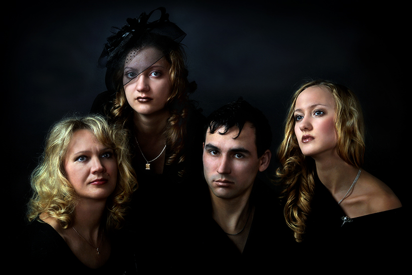 Family Vampire...4