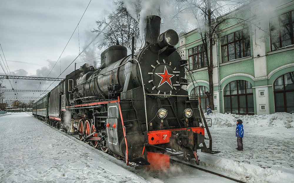 steam locomotive and children