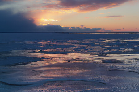 Замерзшая волна