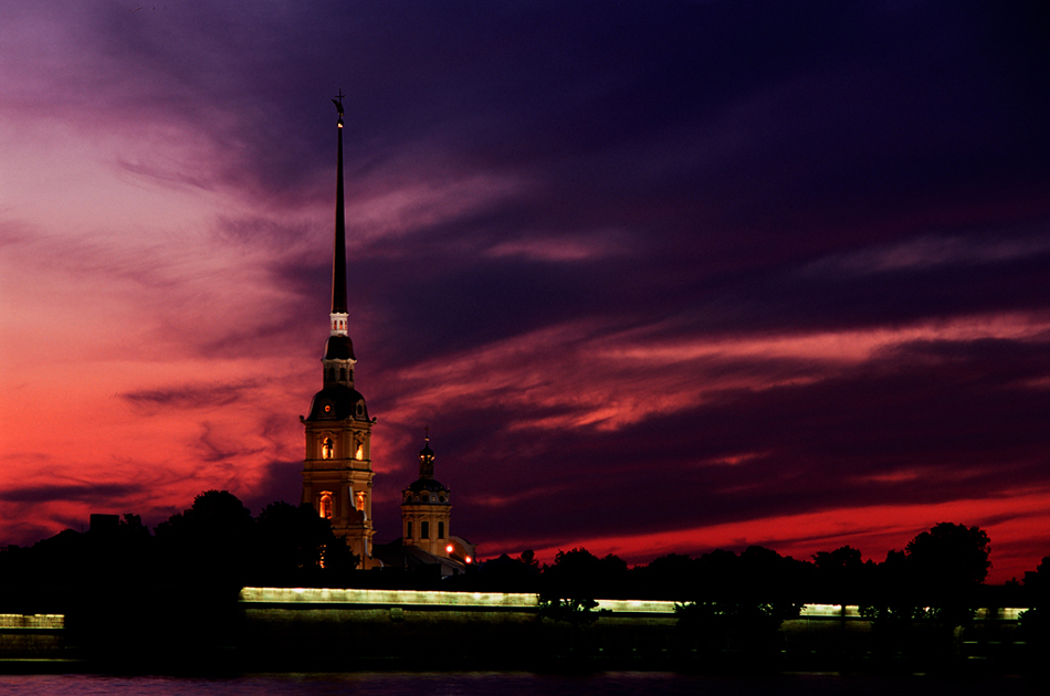 Белая ночь в Петербурге