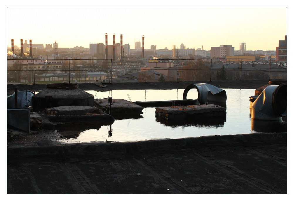 Industrial roof