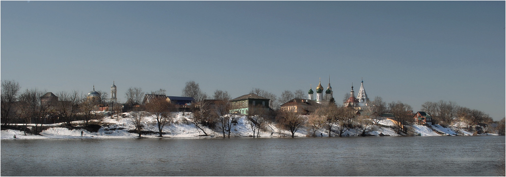 Апрельским утром