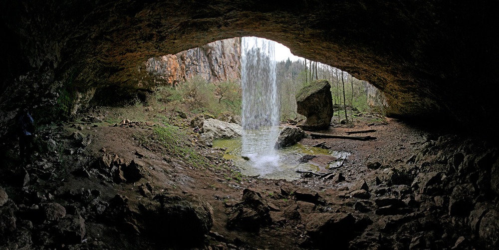 Кавказ.Водопад Чинарёва