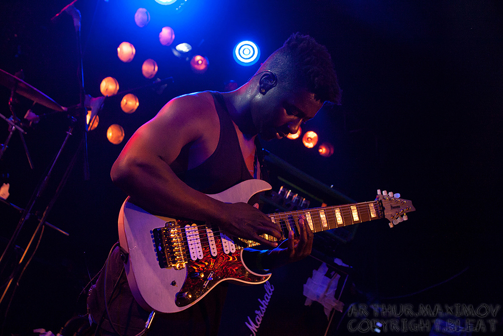 Tosin Abasi