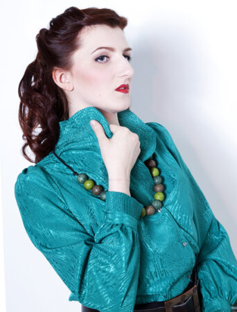 С немеком на ретро