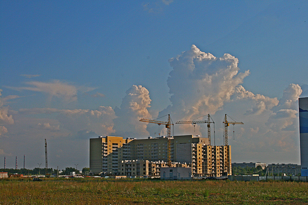 люди в облаках.