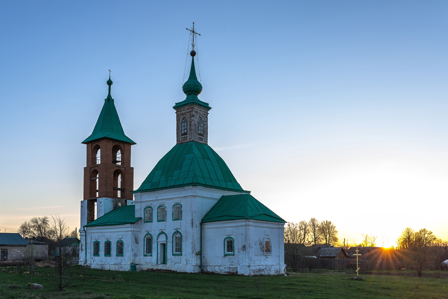 Храм в Морозово