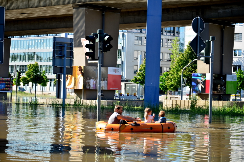 Hochwasser. Halle