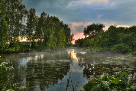 Река