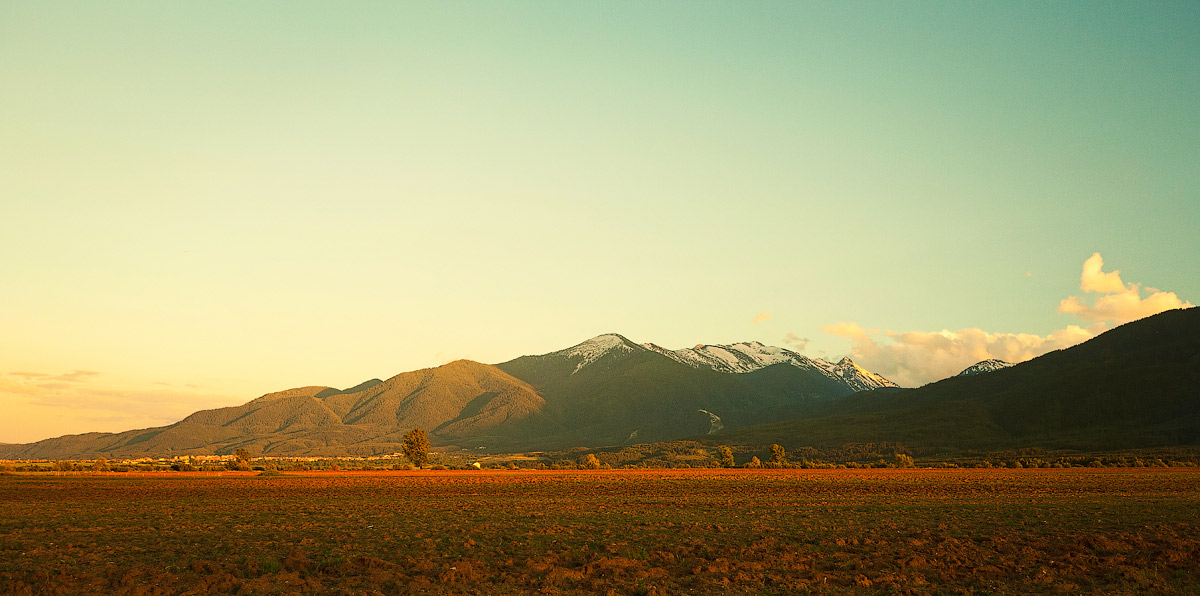 Bansko, savanna, waiting for the big white elephant ...)