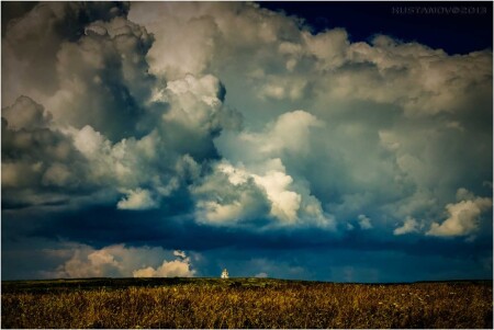 Церковь на холме