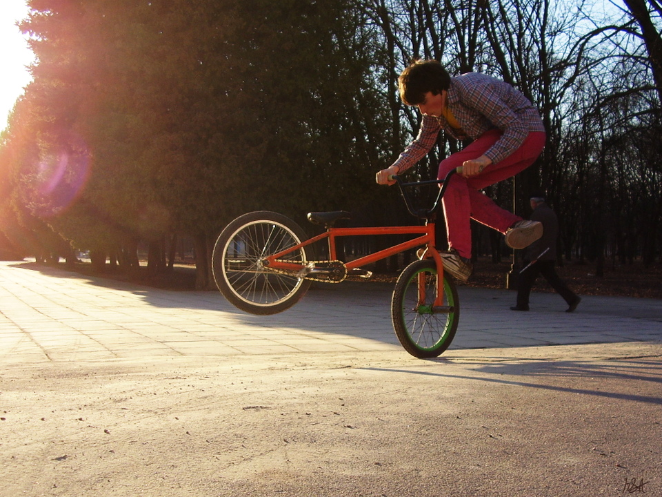 Footjam tailwhip