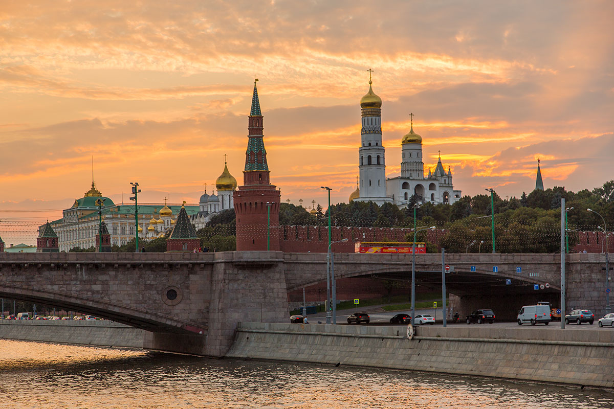 Москва вечером