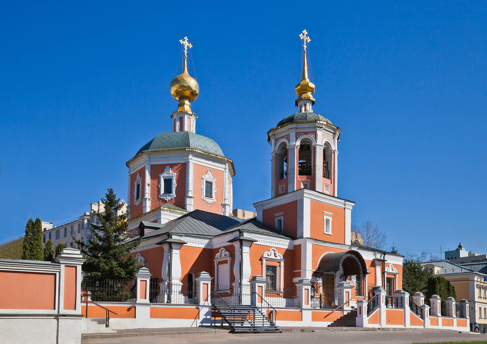 Храм Живоначальной Троицы в Троицкой слободе