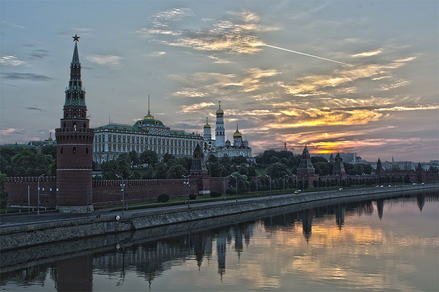 Рассвет над Кремлем