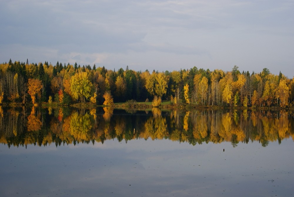 осень, на том берегу