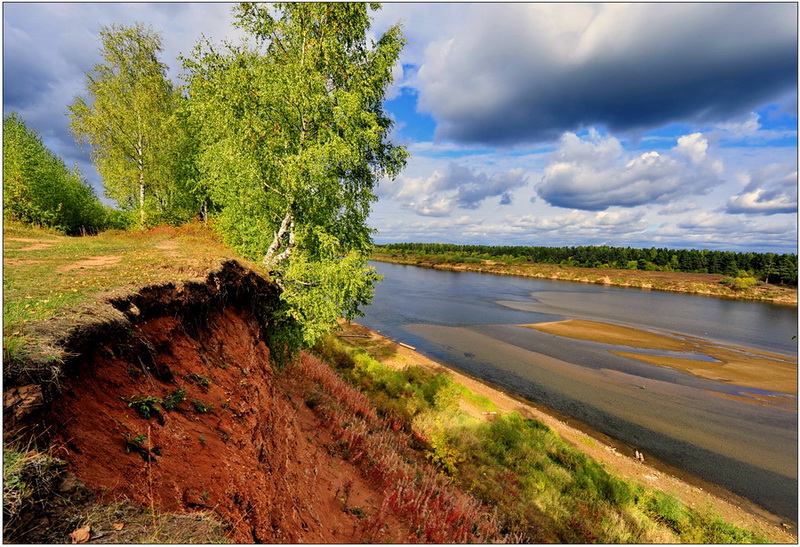 Осень на берегу реки 2