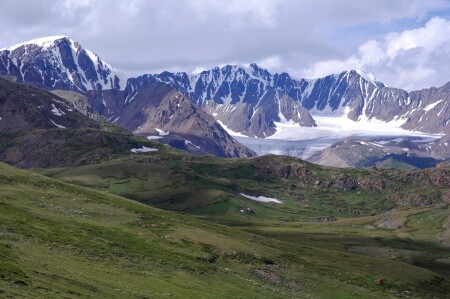 Вид с перевала Карагем