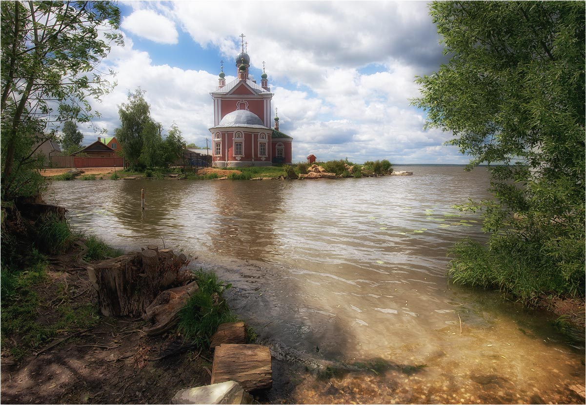 Храм Сорока мучеников