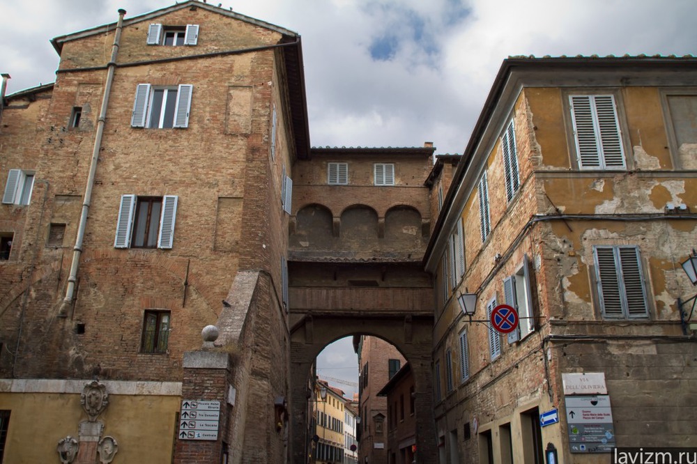 Улицы Сиены (Siena) путешествия, достопримечательности 1