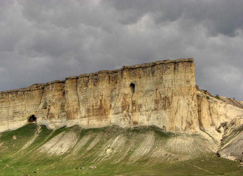 Белая скала